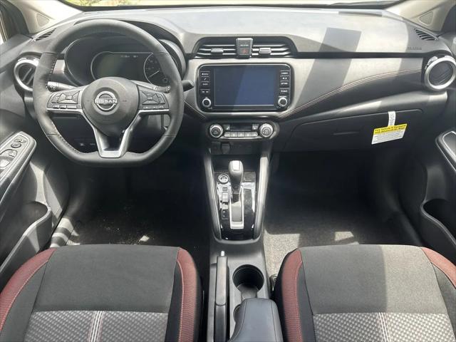 2025 Nissan Versa 1.6 SR