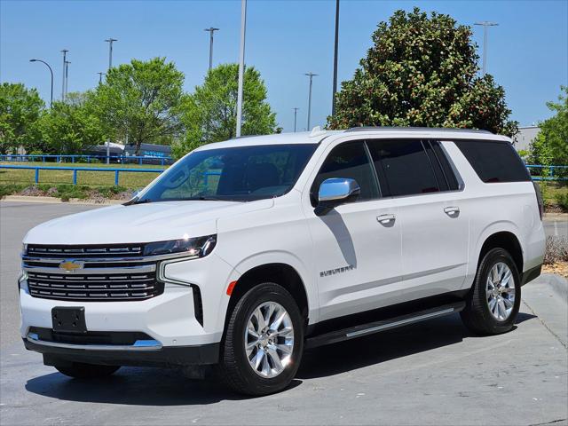2023 Chevrolet Suburban 4WD Premier