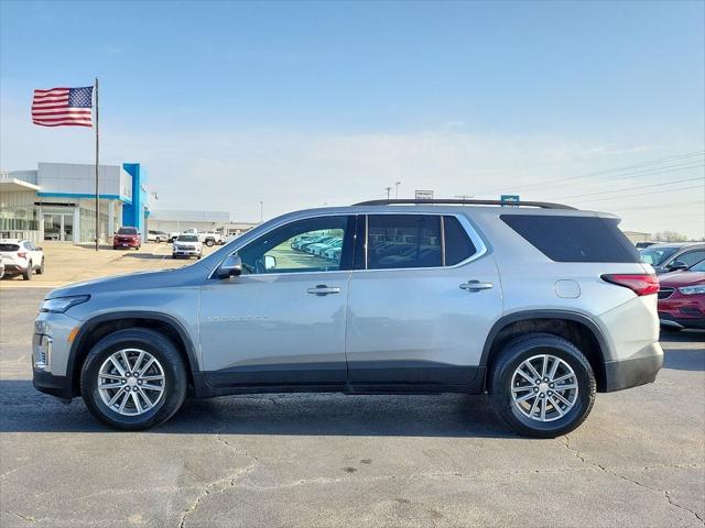2023 Chevrolet Traverse AWD LT Cloth