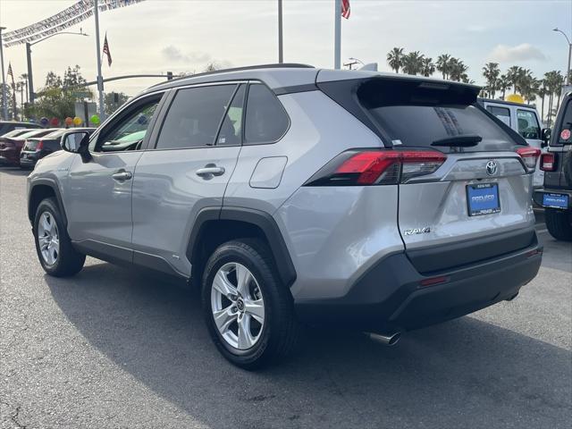 2021 Toyota RAV4 Hybrid XLE