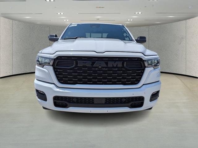 2025 RAM Ram 1500 RAM 1500 TRADESMAN QUAD CAB 4X2 64 BOX