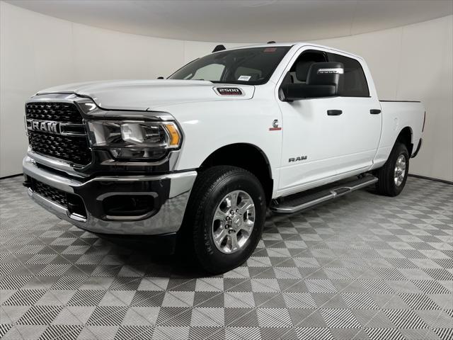 2024 RAM 2500 Big Horn Crew Cab 4x4 64 Box