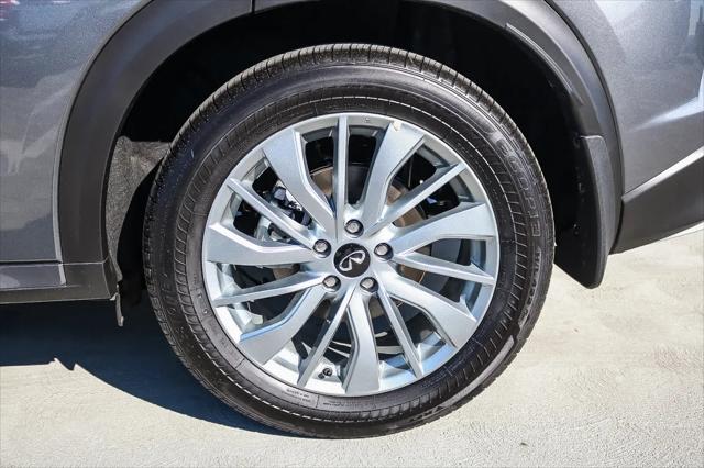 2025 INFINITI QX50 Luxe AWD