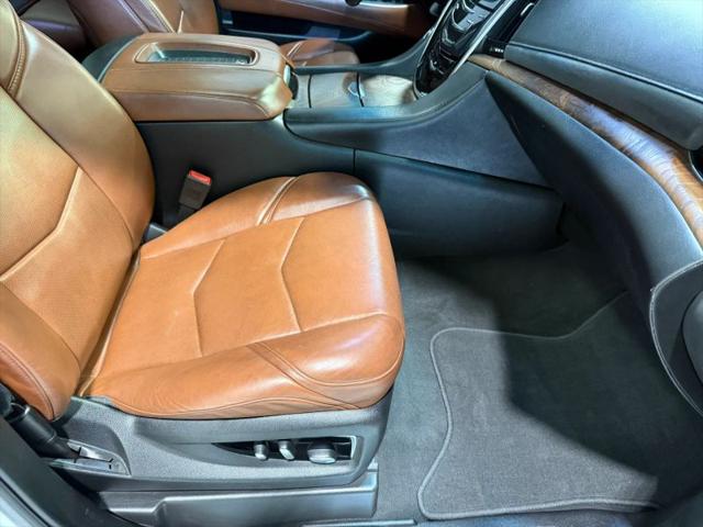 2018 Cadillac Escalade Premium Luxury