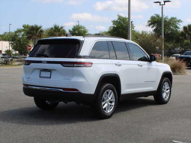 2025 Jeep Grand Cherokee GRAND CHEROKEE LAREDO X 4X2
