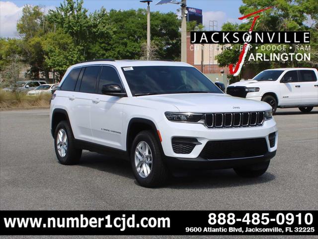 2025 Jeep Grand Cherokee GRAND CHEROKEE LAREDO X 4X2