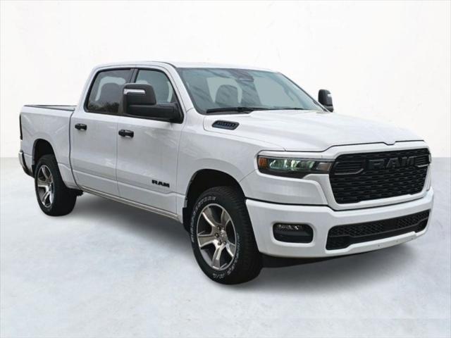 2025 RAM Ram 1500 RAM 1500 TRADESMAN CREW CAB 4X4 57 BOX