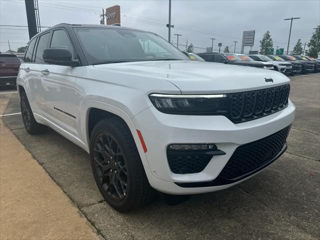 2025 Jeep Grand Cherokee GRAND CHEROKEE SUMMIT 4X4