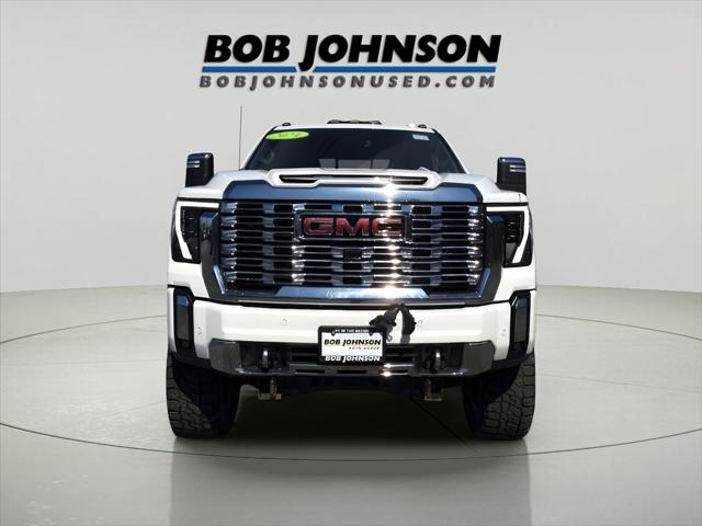 2024 GMC Sierra 3500HD 4WD Crew Cab Standard Bed Denali