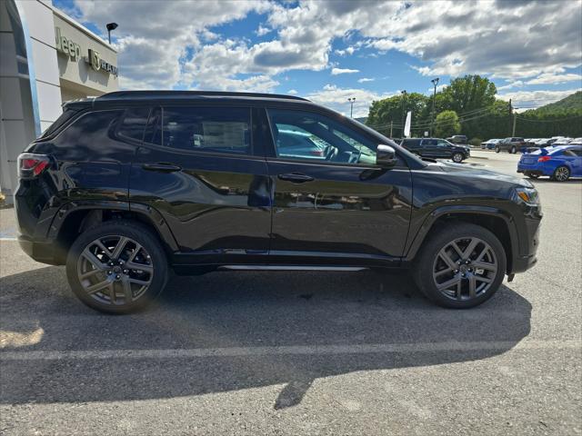 2025 Jeep Compass COMPASS LIMITED 4X4