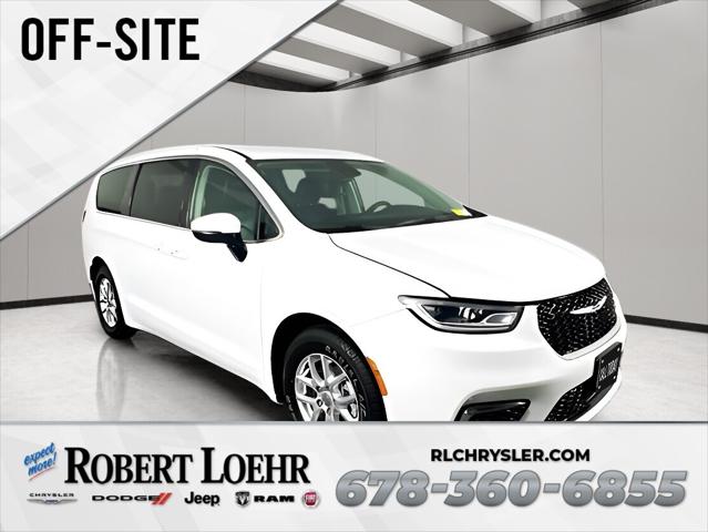 2023 Chrysler Pacifica Touring L