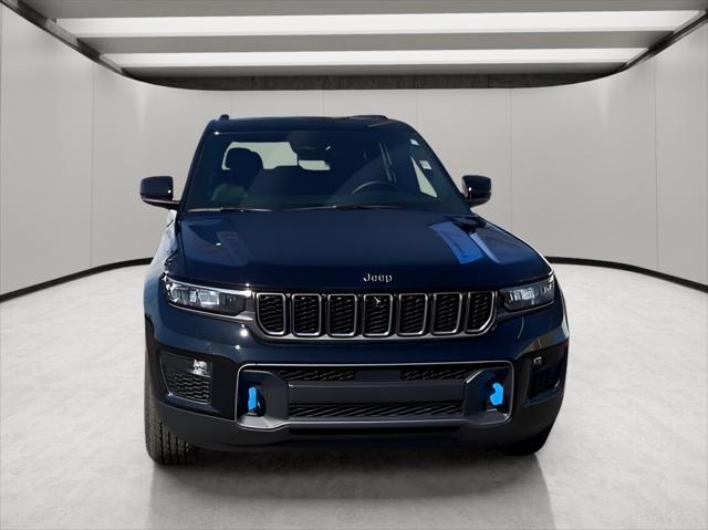 2022 Jeep Grand Cherokee 4xe Trailhawk 4x4