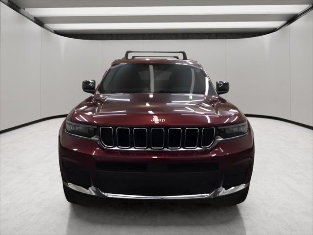 2021 Jeep Grand Cherokee L Laredo 4x4