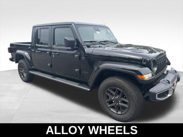 2024 Jeep Gladiator Sport S