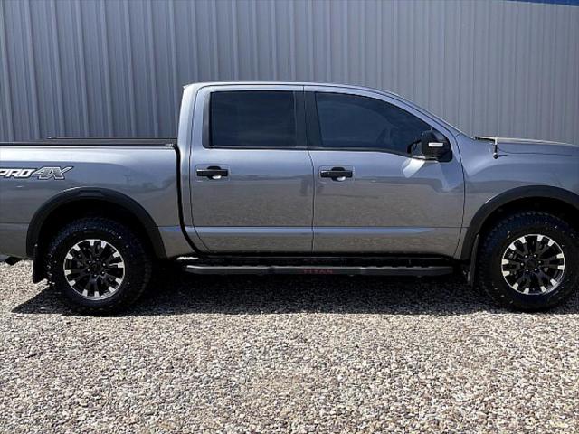 2020 Nissan Titan Crew Cab PRO-4X 4x4