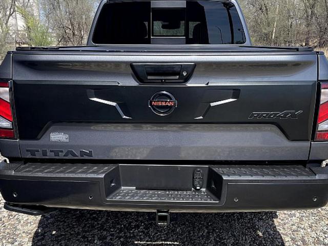 2020 Nissan Titan Crew Cab PRO-4X 4x4