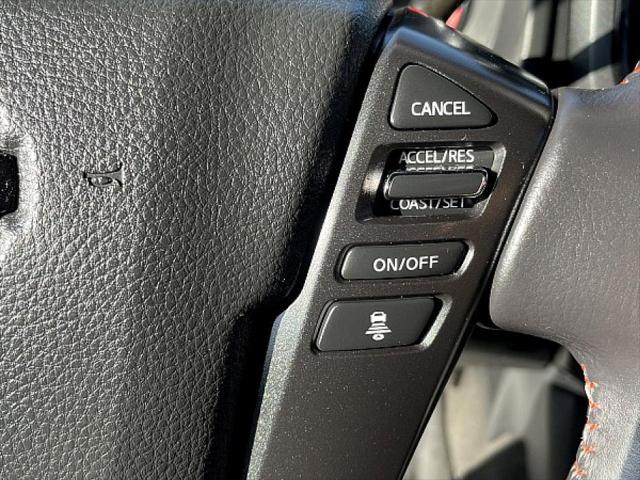 2020 Nissan Titan Crew Cab PRO-4X 4x4