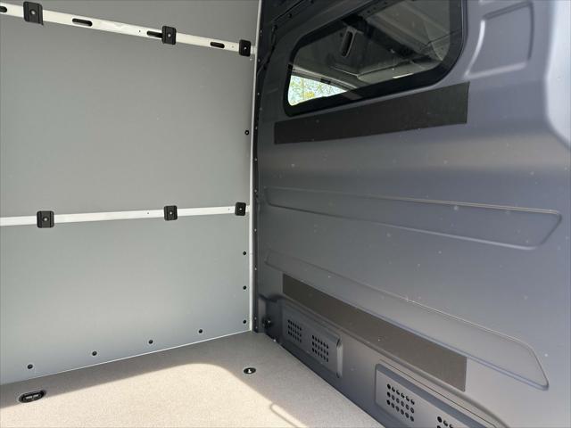 2025 Mercedes-Benz Sprinter 2500 High Roof 4-Cyl Diesel
