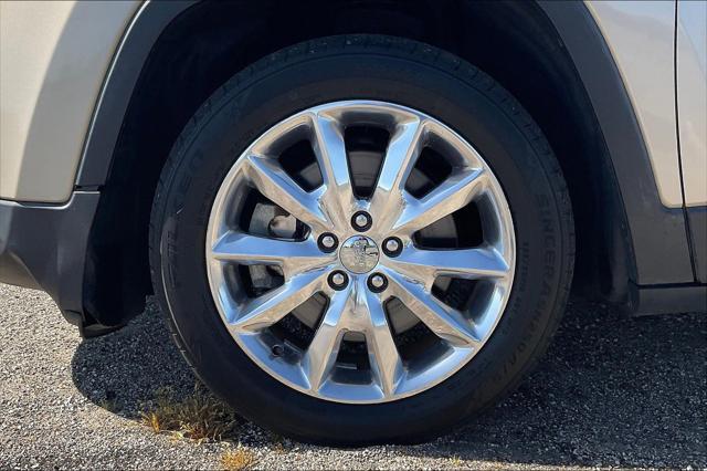 Used 2015 Jeep Cherokee For Sale in Olive Branch, MS