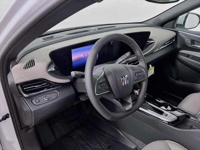 2025 Buick NV Avenir FWD