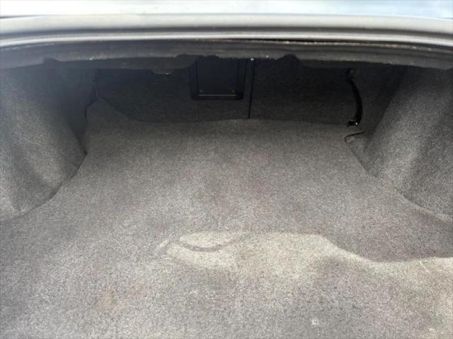 2013 Dodge Avenger SE V6