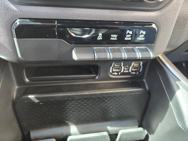 2021 Ram 1500 Big Horn Crew Cab 4x4 57 Box