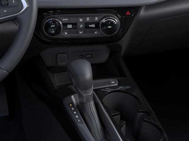 2025 Chevrolet Trax FWD LT