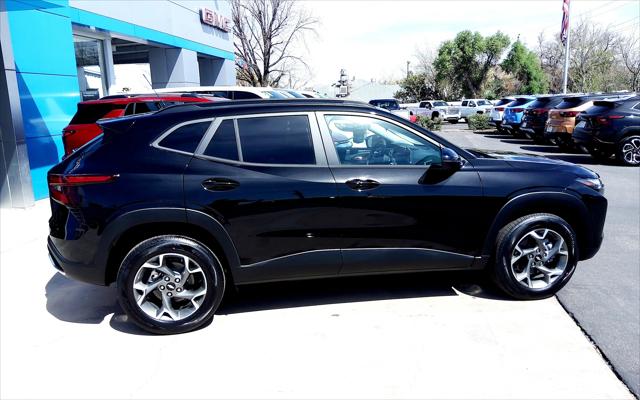 2025 Chevrolet Trax FWD LT