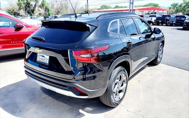 2025 Chevrolet Trax FWD LT