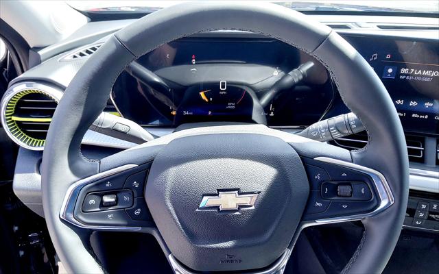 2025 Chevrolet Trax FWD LT