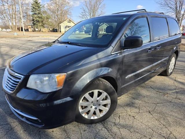 2014 Chrysler Town & Country Touring for sale in Zion, IL