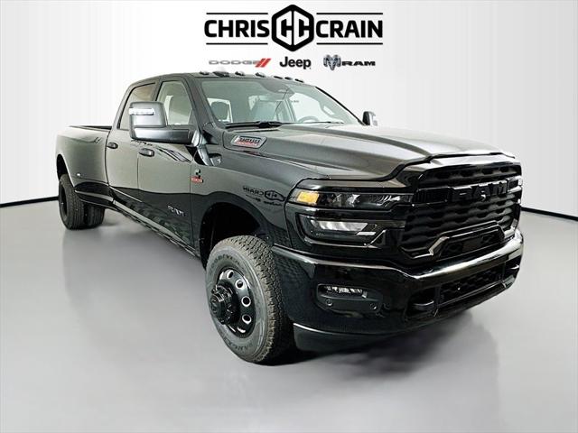 2025 RAM Ram 3500 RAM 3500 BIG HORN CREW CAB 4X4 8 BOX