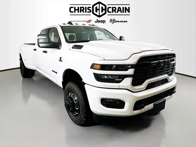2025 RAM Ram 3500 RAM 3500 BIG HORN CREW CAB 4X4 8 BOX