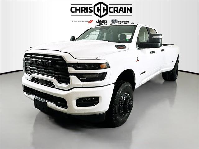 2025 RAM Ram 3500 RAM 3500 BIG HORN CREW CAB 4X4 8 BOX
