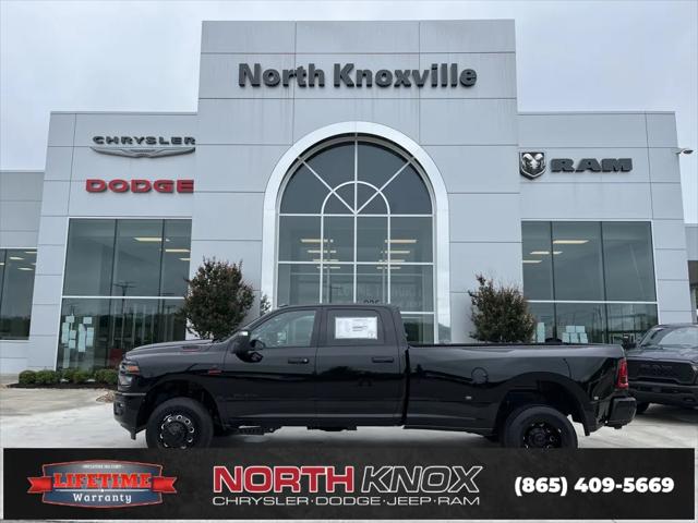2025 RAM Ram 3500 RAM 3500 BIG HORN CREW CAB 4X4 8 BOX
