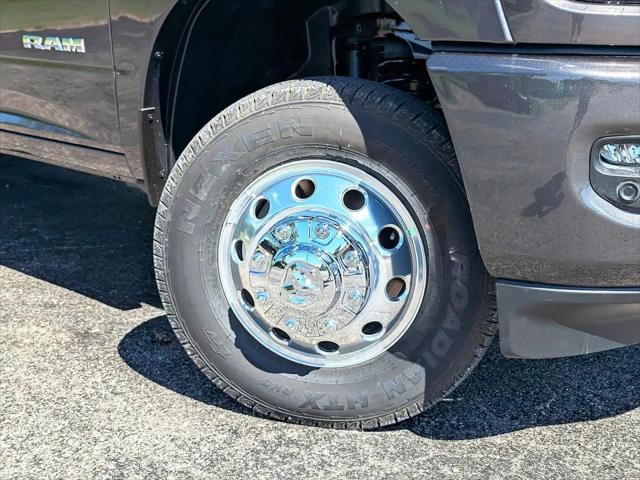 2025 RAM Ram 3500 RAM 3500 LONE STAR CREW CAB 4X4 8 BOX