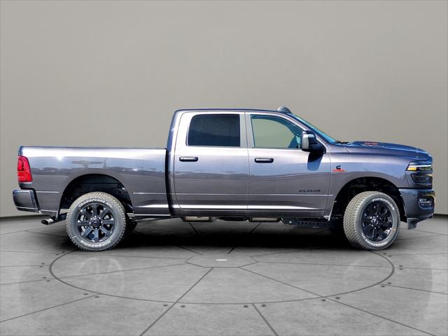 2025 RAM Ram 3500 RAM 3500 LARAMIE CREW CAB 4X4 64 BOX 2025 RAM Ram 3500 RAM 3500 LARAMIE CREW CAB 4X4 64 BOX