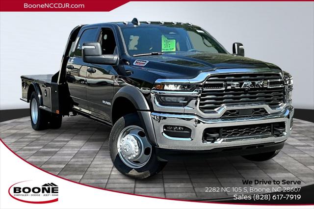 2025 RAM Ram 5500 Chassis Cab RAM 5500 BIG HORN CHASSIS CREW CAB 4X4 60 CA
