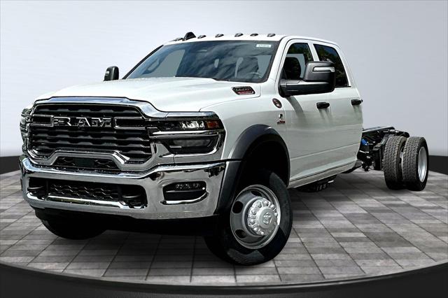 2025 RAM Ram 5500 Chassis Cab RAM 5500 TRADESMAN CHASSIS CREW CAB 4X4 84 CA