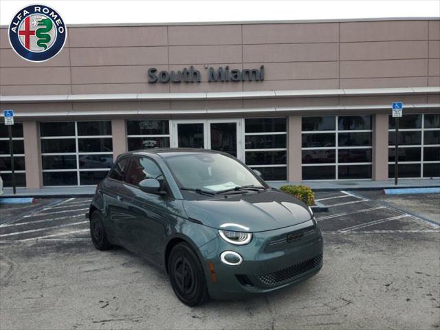 2025 Fiat FIAT 500e GIORGIO ARMANI Collectors Edition