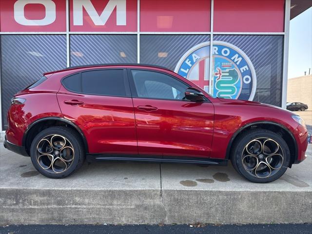 2025 Alfa Romeo Stelvio STELVIO INTENSA AWD 2025 Alfa Romeo Stelvio STELVIO INTENSA AWD