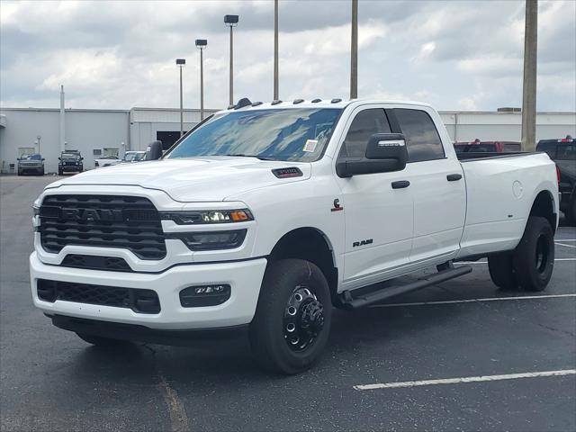 2025 RAM Ram 3500 RAM 3500 BIG HORN CREW CAB 4X4 8 BOX