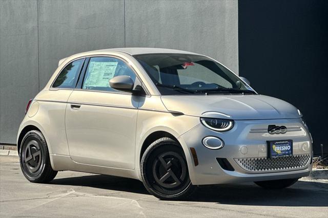 2025 Fiat FIAT 500e GIORGIO ARMANI Collectors Edition