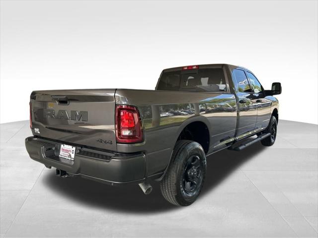 2025 RAM Ram 3500 RAM 3500 TRADESMAN CREW CAB 4X4 8 BOX