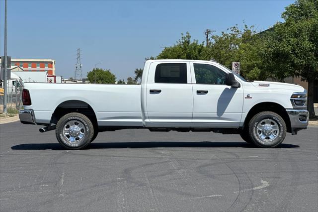 2025 RAM Ram 2500 RAM 2500 TRADESMAN CREW CAB 4X4 8 BOX