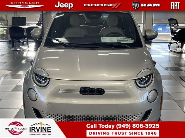 2025 Fiat FIAT 500e GIORGIO ARMANI Collectors Edition