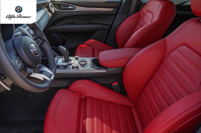 2025 Alfa Romeo Stelvio Sprint AWD
