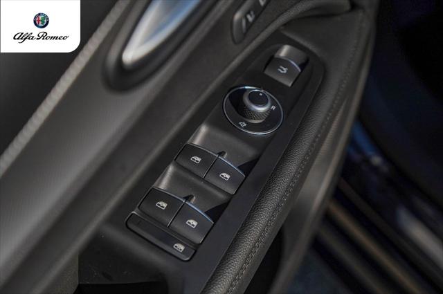 2025 Alfa Romeo Stelvio Sprint AWD