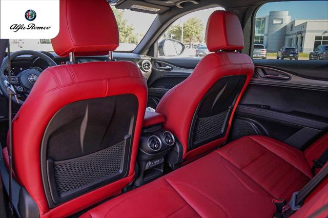 2025 Alfa Romeo Stelvio Sprint AWD