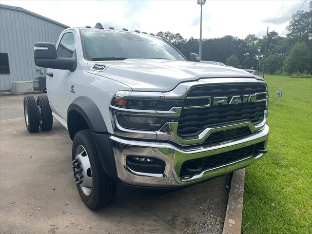 2025 RAM Ram 5500 Chassis Cab RAM 5500 TRADESMAN CHASSIS REGULAR CAB 4X4 60 CA